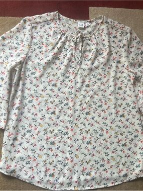 GAP Cream Floral Tie-Neck Long Sleeve Blouse